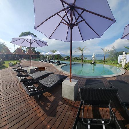 Starlake Villa & Glamping Kubupenlokan Eksteriør billede